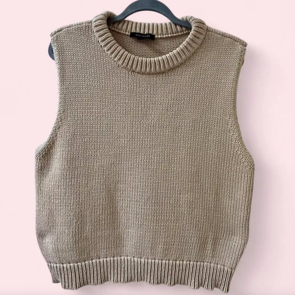 Ann Taylor Crew Neck Sweater Vest - XL
